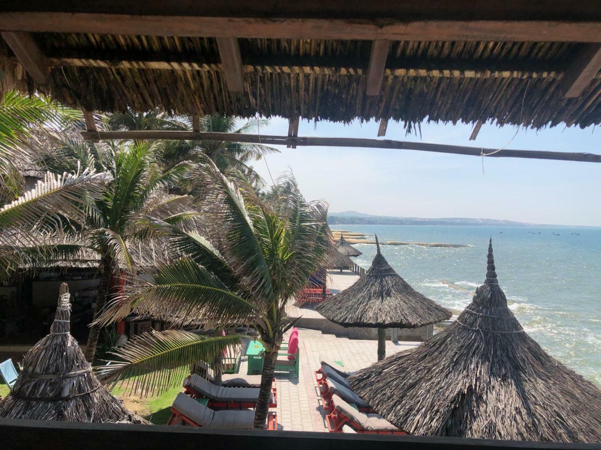 Full Moon Resort Mũi Né